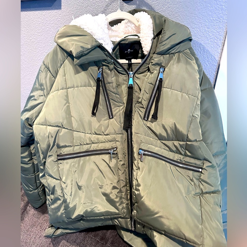 7 For All Mankind puffer jacket (like NEW)